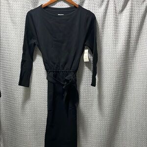 NWT Duluth ponte pro knit 3/4 sleeve dress